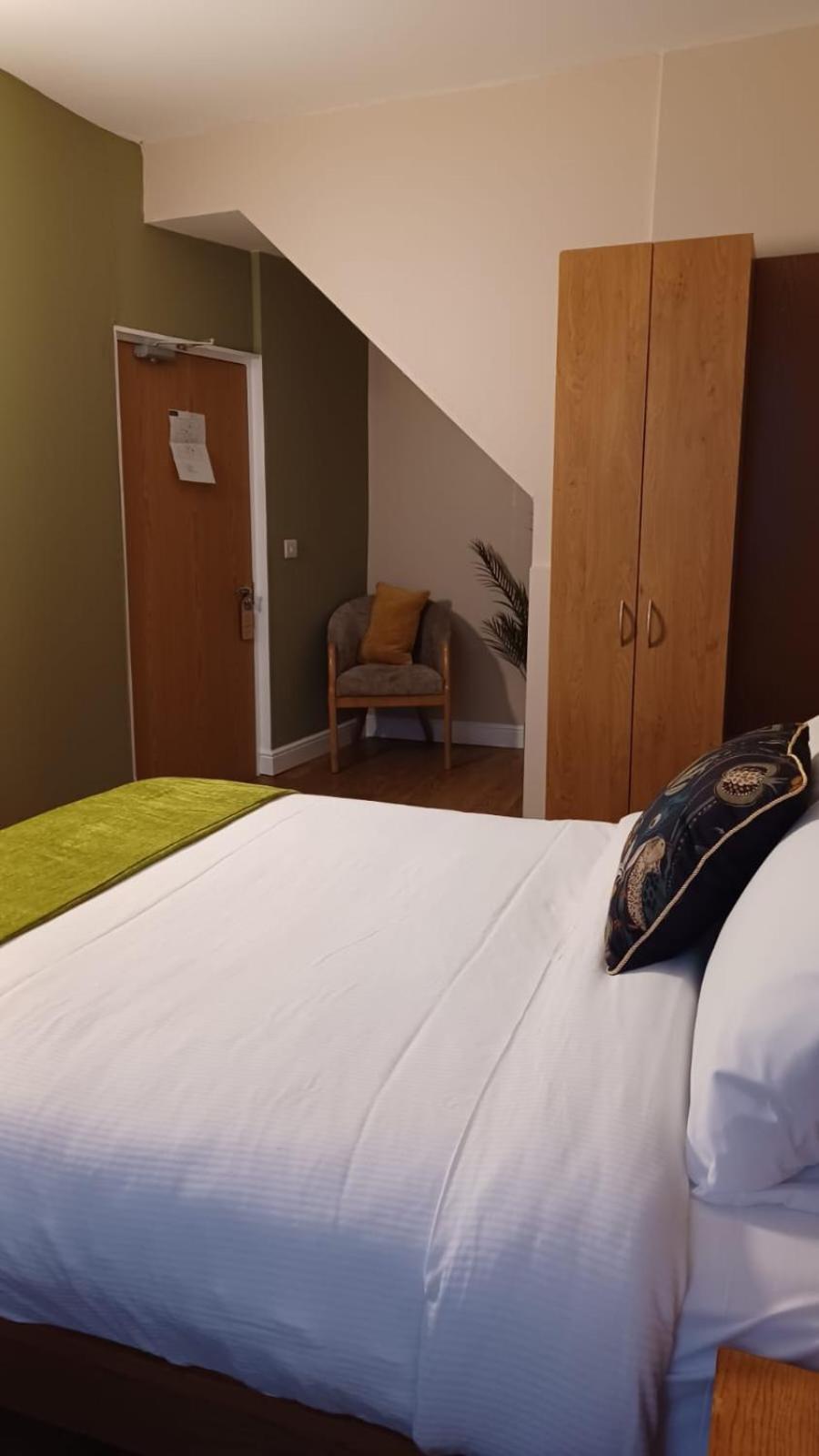 The Renishaw Rooms Eksteriør billede